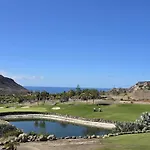 Casa Bliss - Luxury 3 Bedrooms Tauro Golf Wifi Villa