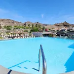 Villa Casa Bliss - Luxury 3 Bedrooms Tauro Golf Wifi