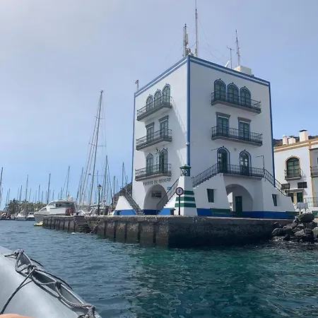 Casa Bliss - Luxury 3 Bedrooms Tauro Golf Wifi