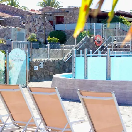 Casa Bliss - Luxury 3 Bedrooms Tauro Golf Wifi Villa
