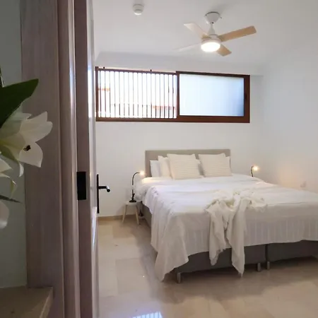 Casa Bliss - Luxury 3 Bedrooms Tauro Golf Wifi